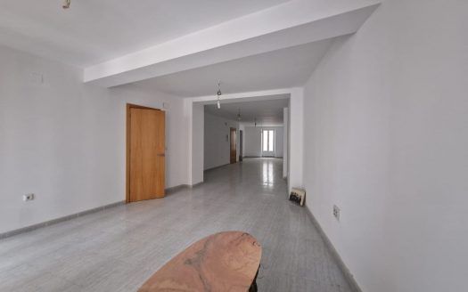 Local comercial en alquiler, en pleno centro de Plasencia.
