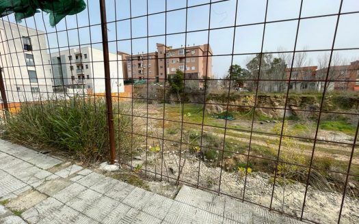 Suelo urbano residencial en venta, en Plasencia.