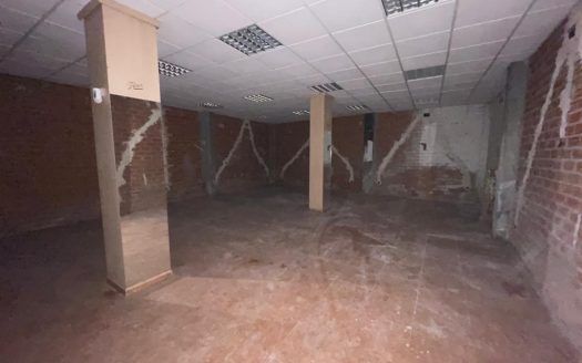 Maravilloso local comercial en venta en el centro de Plasencia.