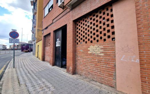 Local en venta en Plasencia