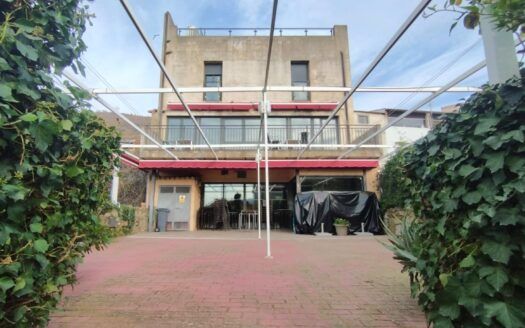 Complejo turístico albergue en El Torno