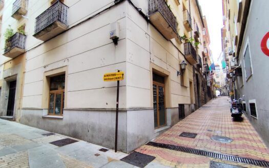 Local en alquiler junto a la Plaza Mayor de Plasencia