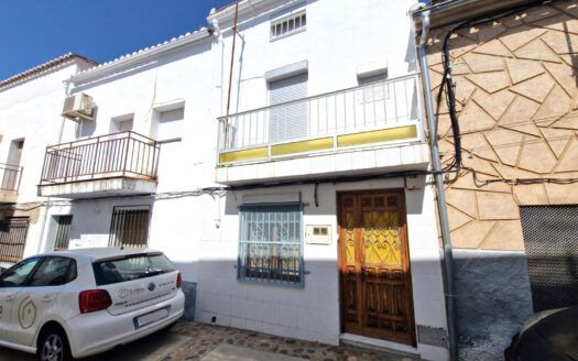 Encantadora casa en venta en Galisteo, junto al centro del pueblo