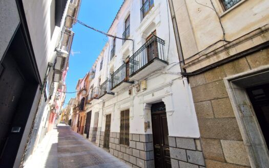 Edificio en Venta en el Centro de Plasencia – Excelente Oportunidad de Inversión