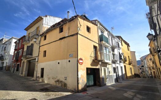 Casa en venta en el centro de Plasencia (Calle Ancha)