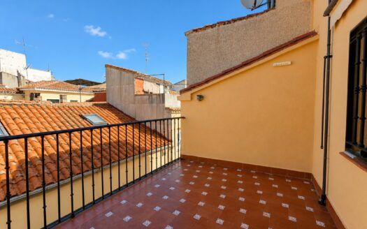 Espacioso ático en venta en pleno centro de Plasencia.