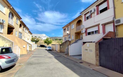 Casa adosada en venta en Plasencia